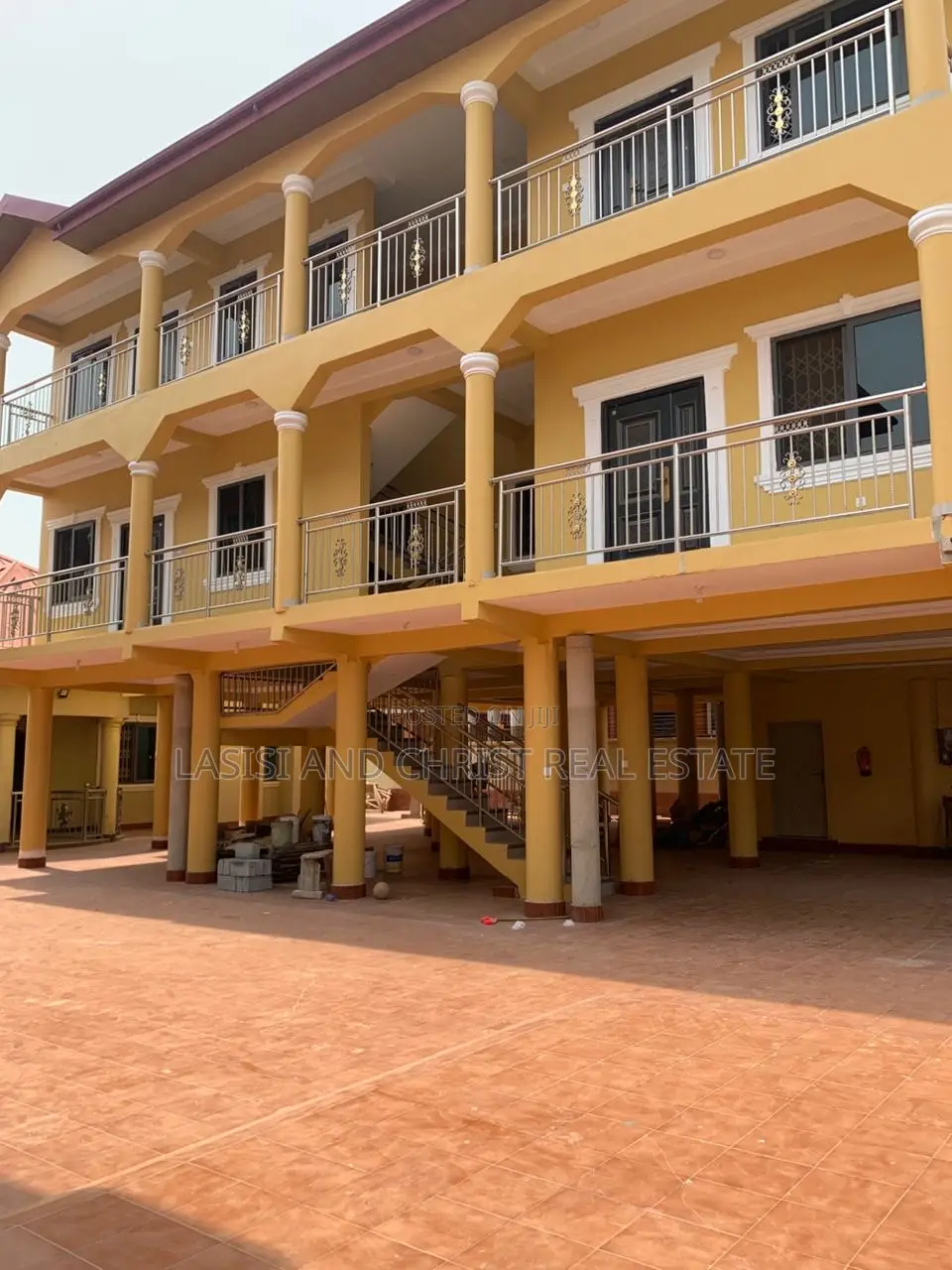 2bdrm Apartment in Lasisi And Christ, Amasaman for rent in Amasaman