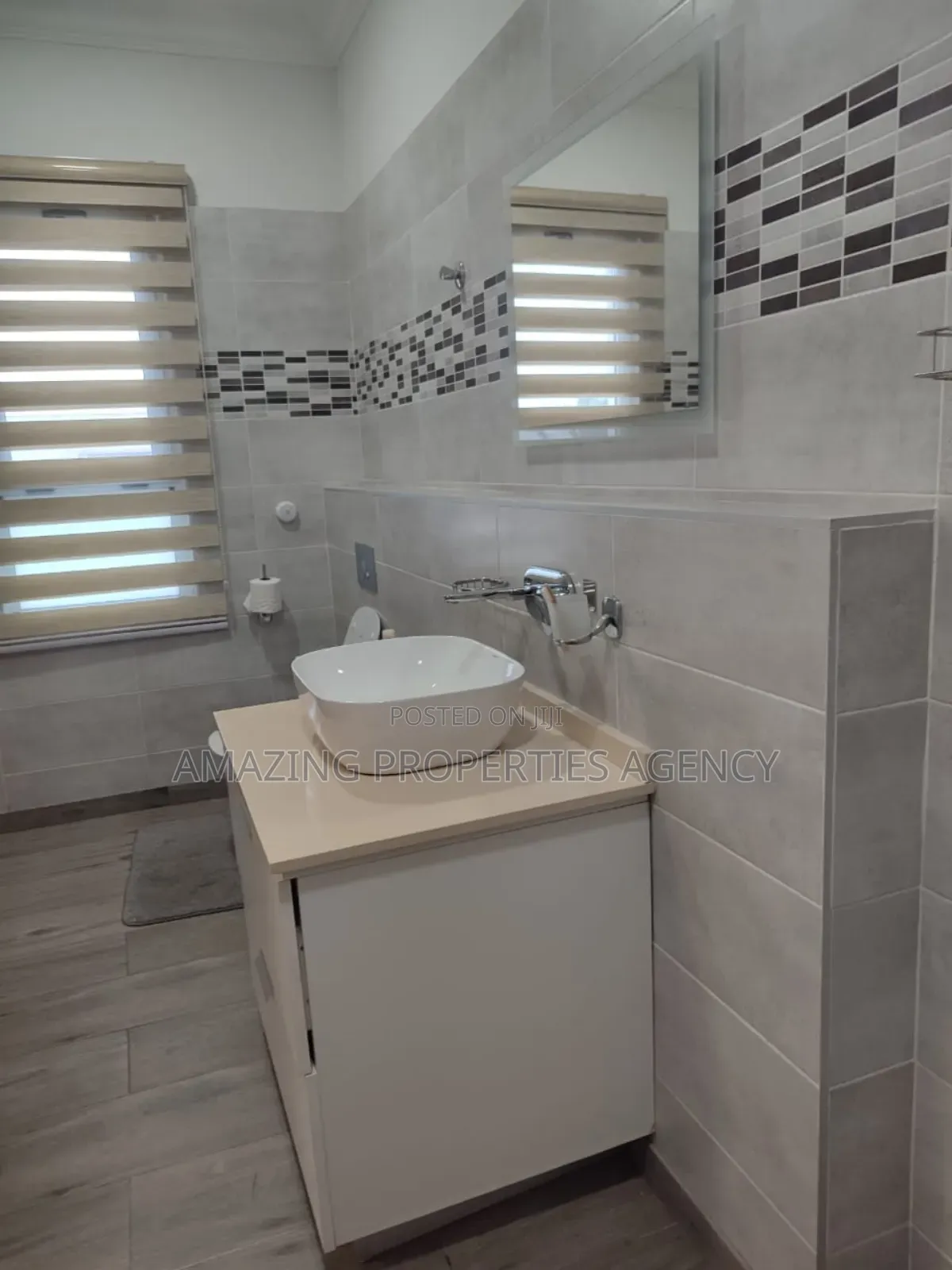 5bdrm House in Airport Hills for sale in Airport Residential Area
