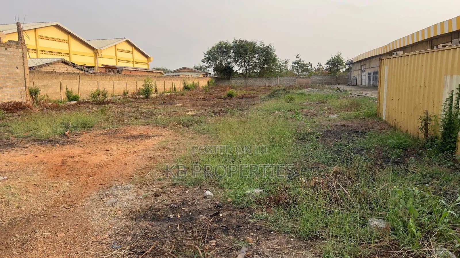 Warehouse for Sale in Spintex