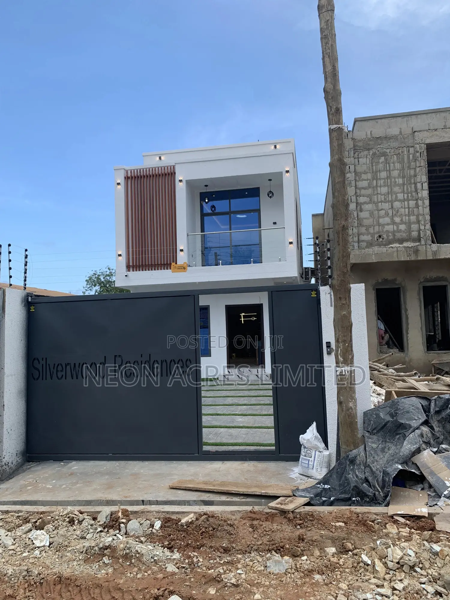 4bdrm House in Silverwood Residence, East Legon for sale in East Legon