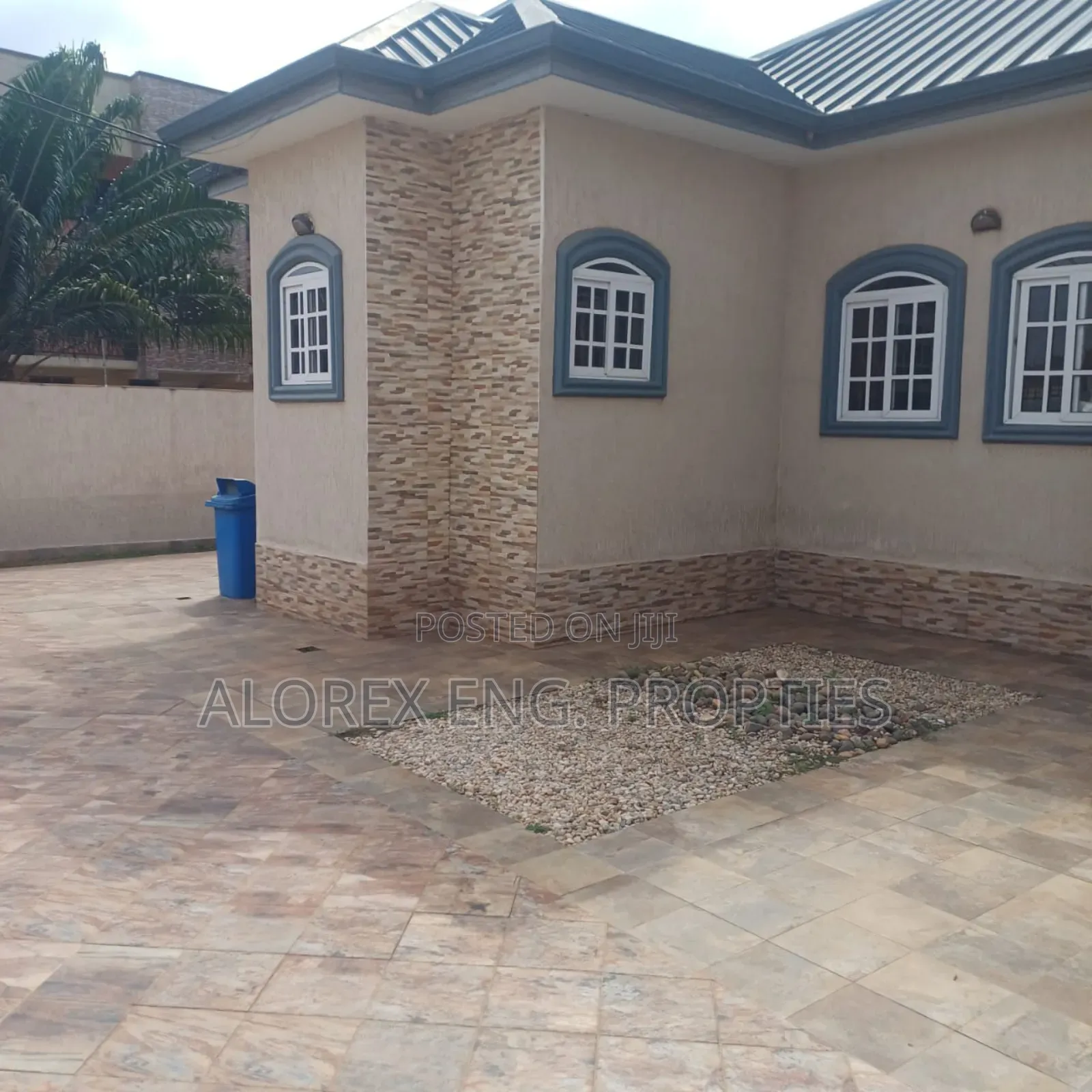 4bdrm House in $250,000, Oyarifa for sale in Oyarifa