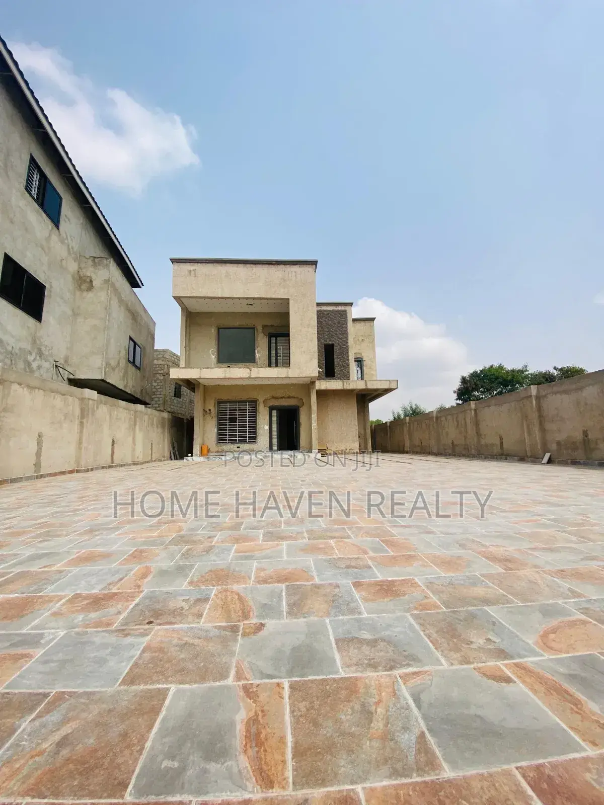 4bdrm House in Haasto Atomic, Haatso for sale in Haatso