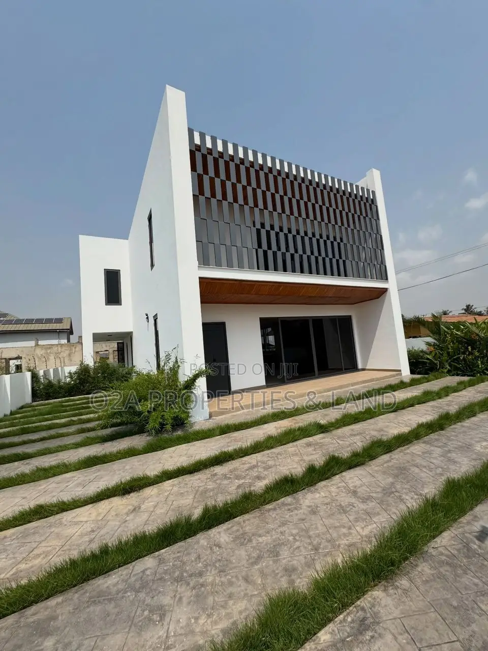 3bdrm House in Ashaley Botwe, Lake Side Estate for sale in Lake Side Estate