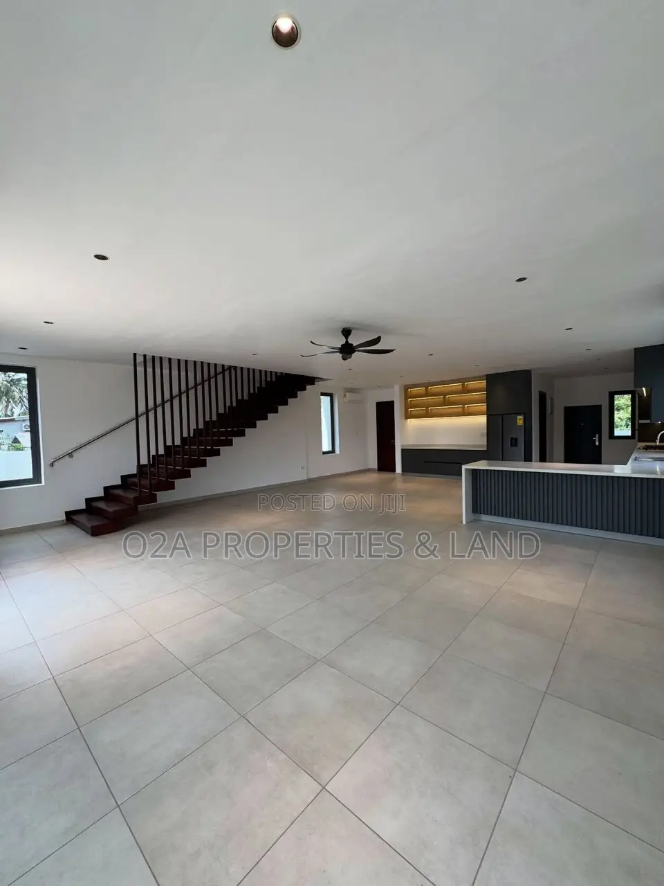 3bdrm House in Ashaley Botwe, Lake Side Estate for sale in Lake Side Estate