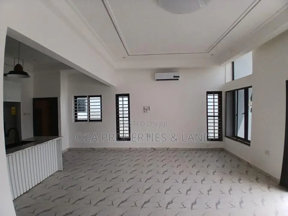 3bdrm House in Agbogba, School Park Area for sale in School Park Area
