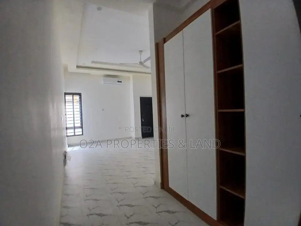 3bdrm House in Agbogba, School Park Area for sale in School Park Area