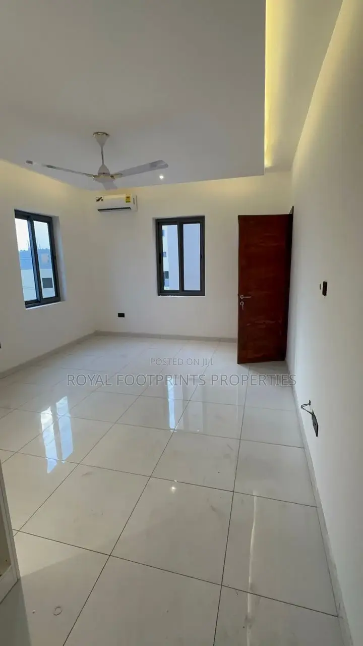 2bdrm Apartment in Royal Footprints, East Legon for rent in East Legon