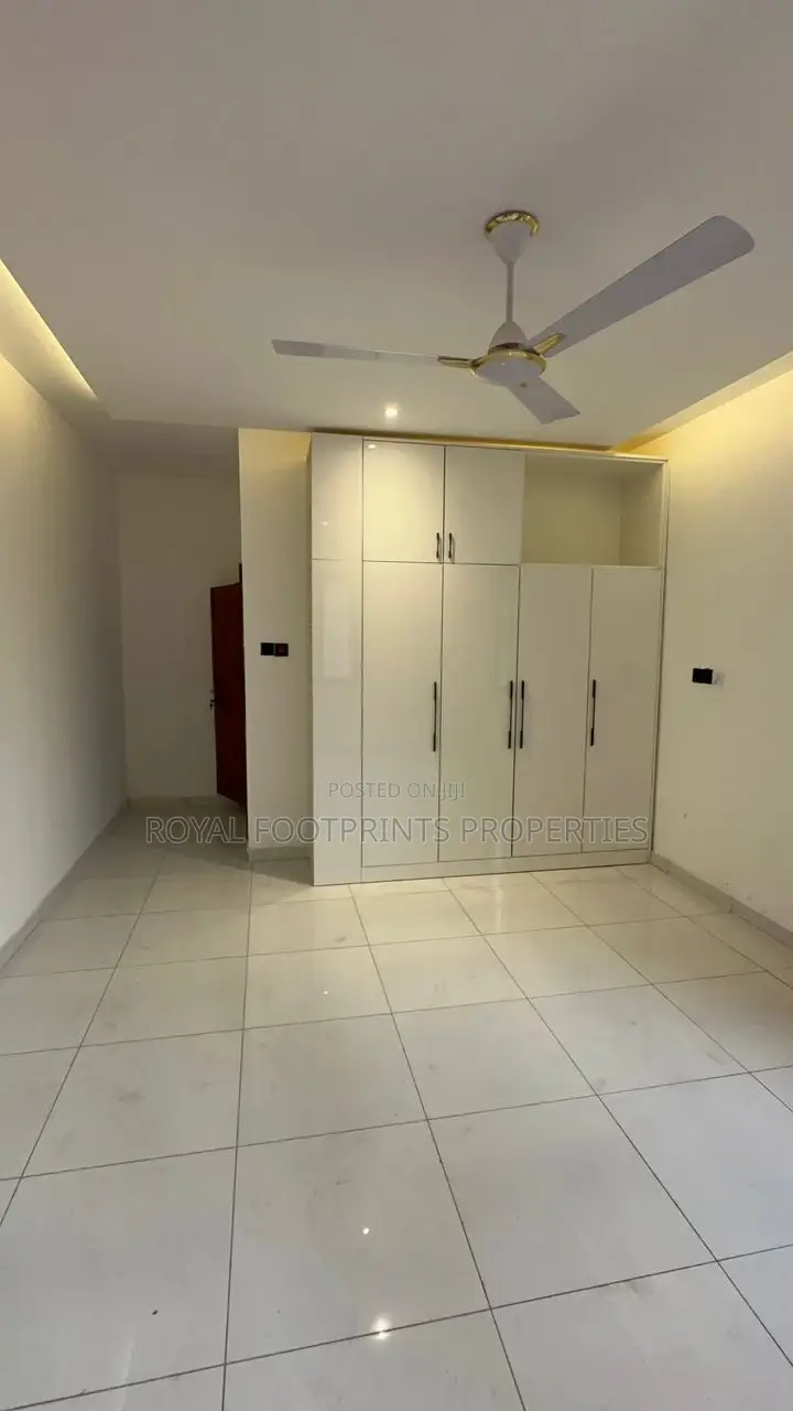 2bdrm Apartment in Royal Footprints, East Legon for rent in East Legon
