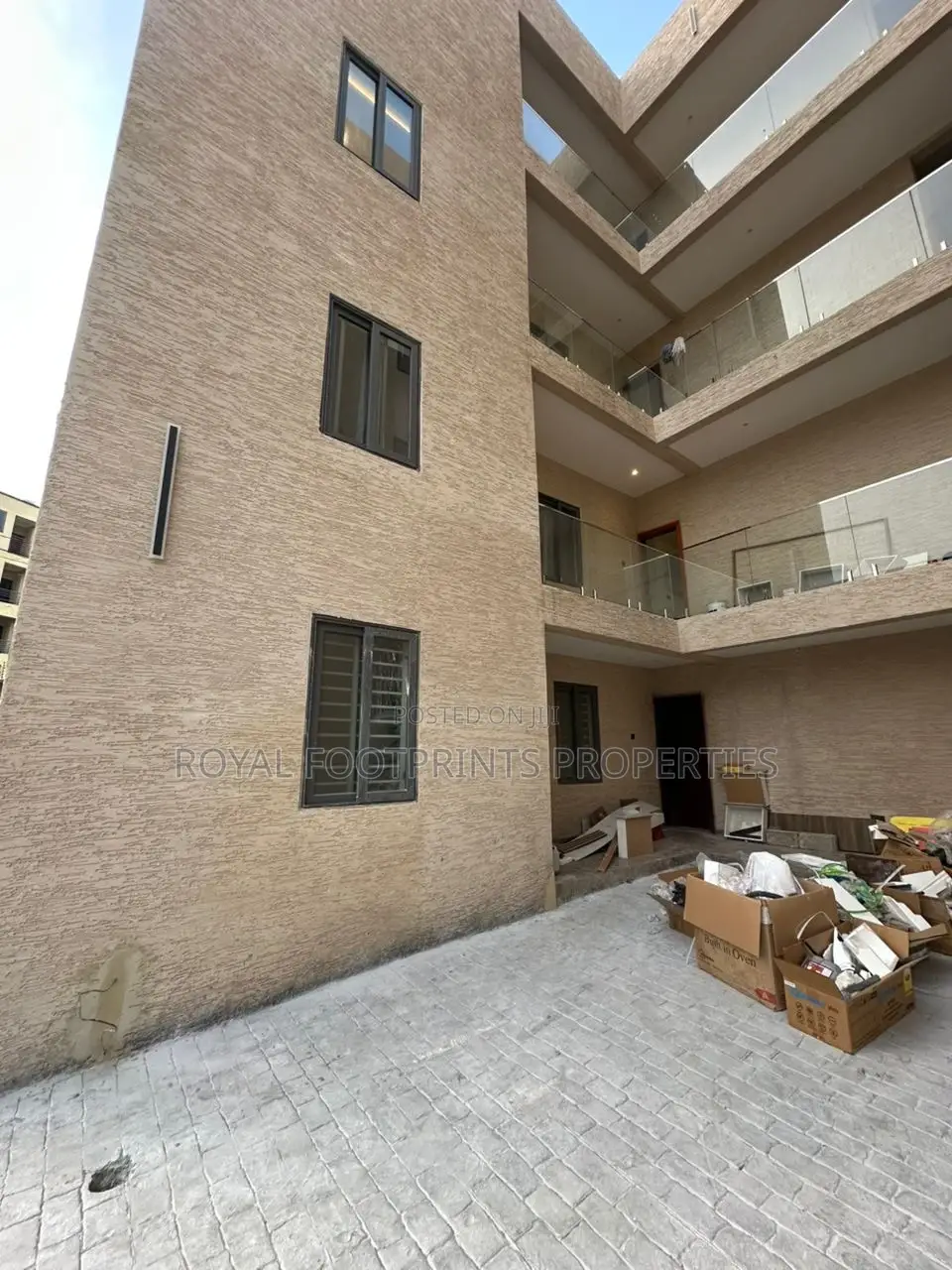 2bdrm Apartment in Royal Footprints, East Legon for rent in East Legon