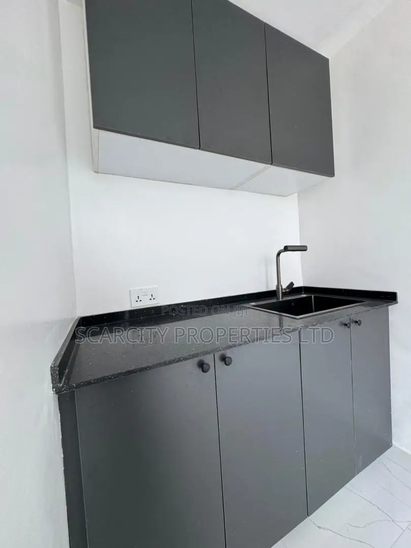Furnished 4bdrm House in Nmai-Dzorn for sale in Nmai-Dzorn