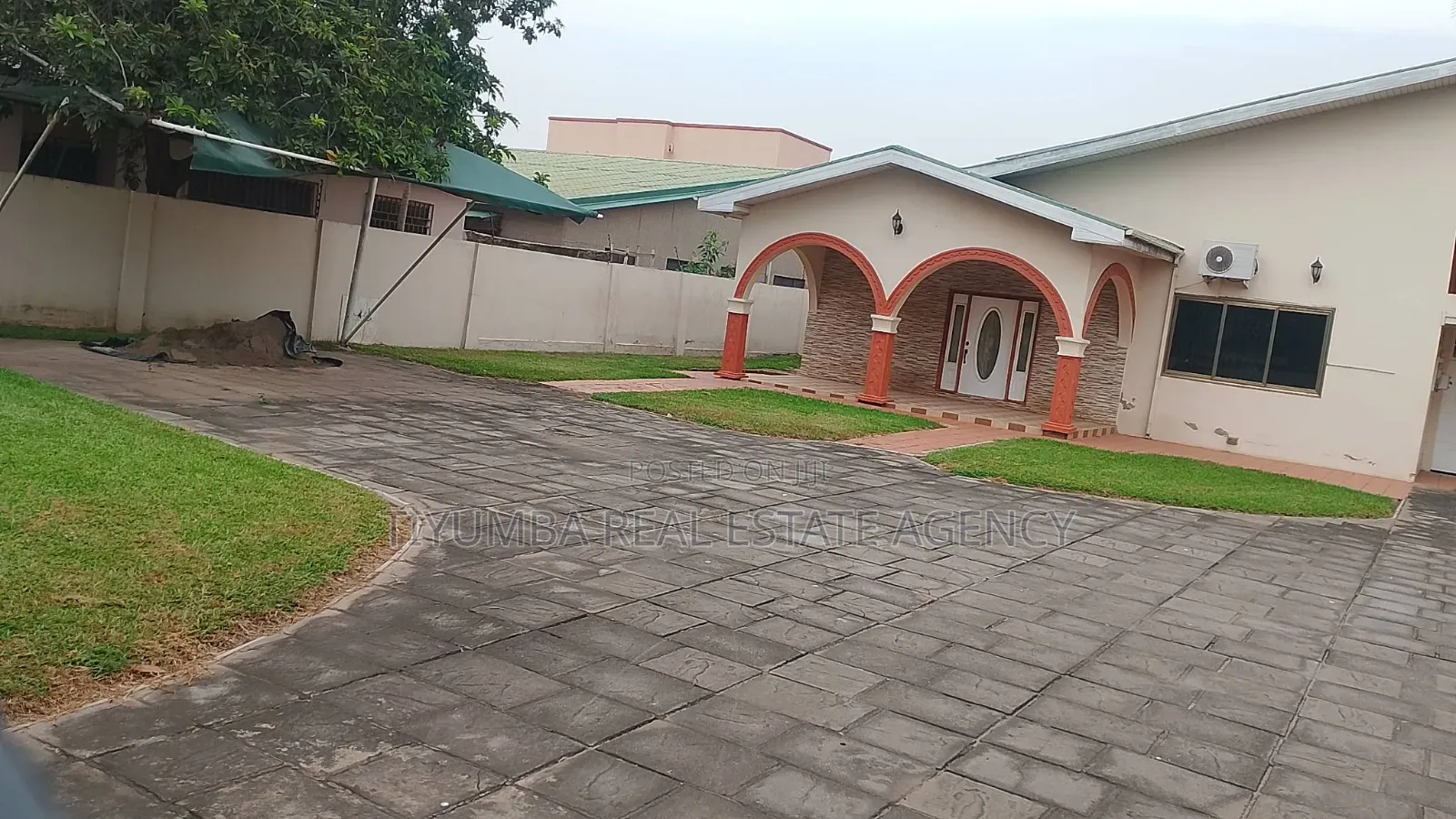 6bdrm House in Tiyumba Real Estate, West Legon for rent in West Legon