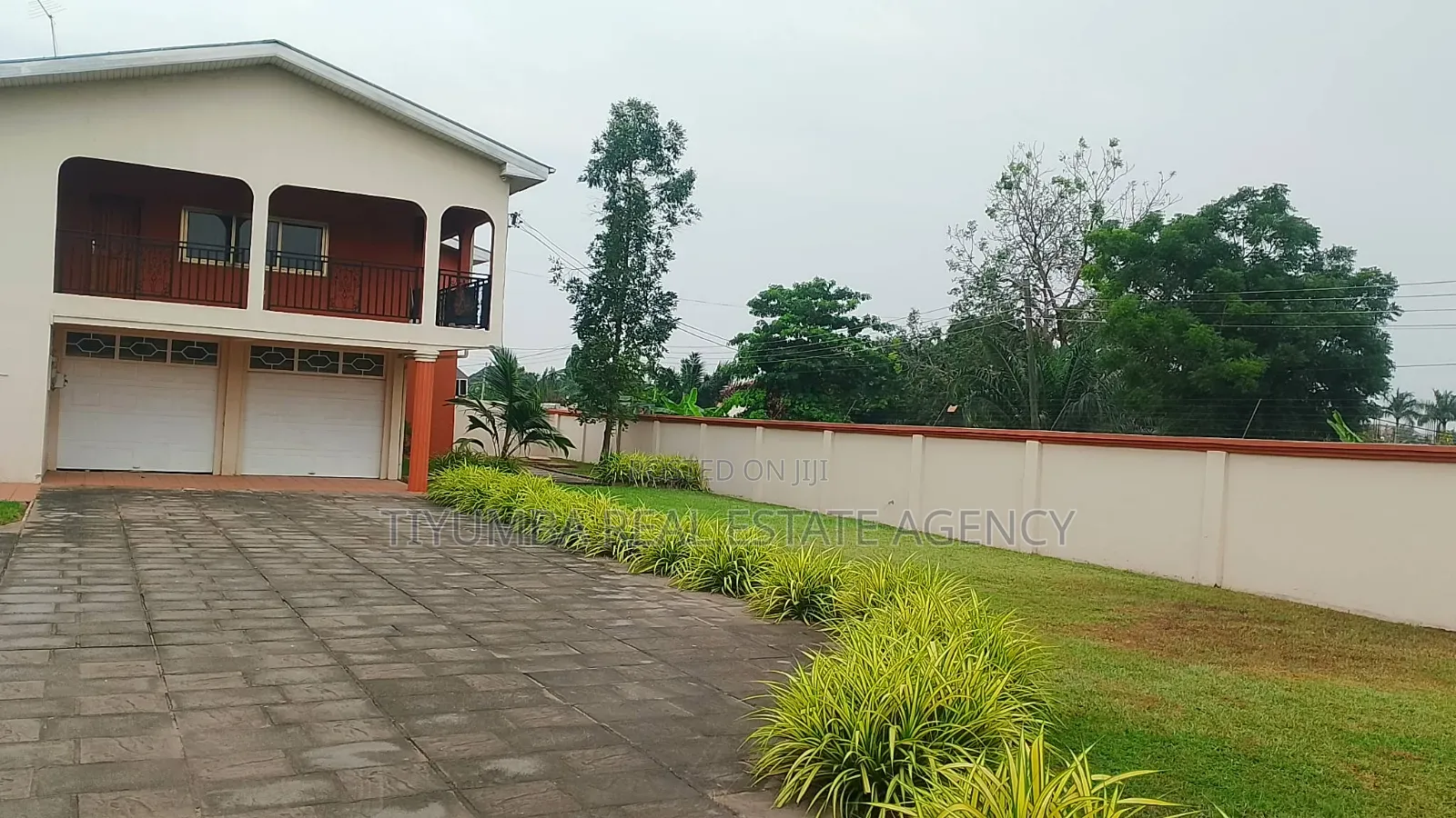 6bdrm House in Tiyumba Real Estate, West Legon for rent in West Legon