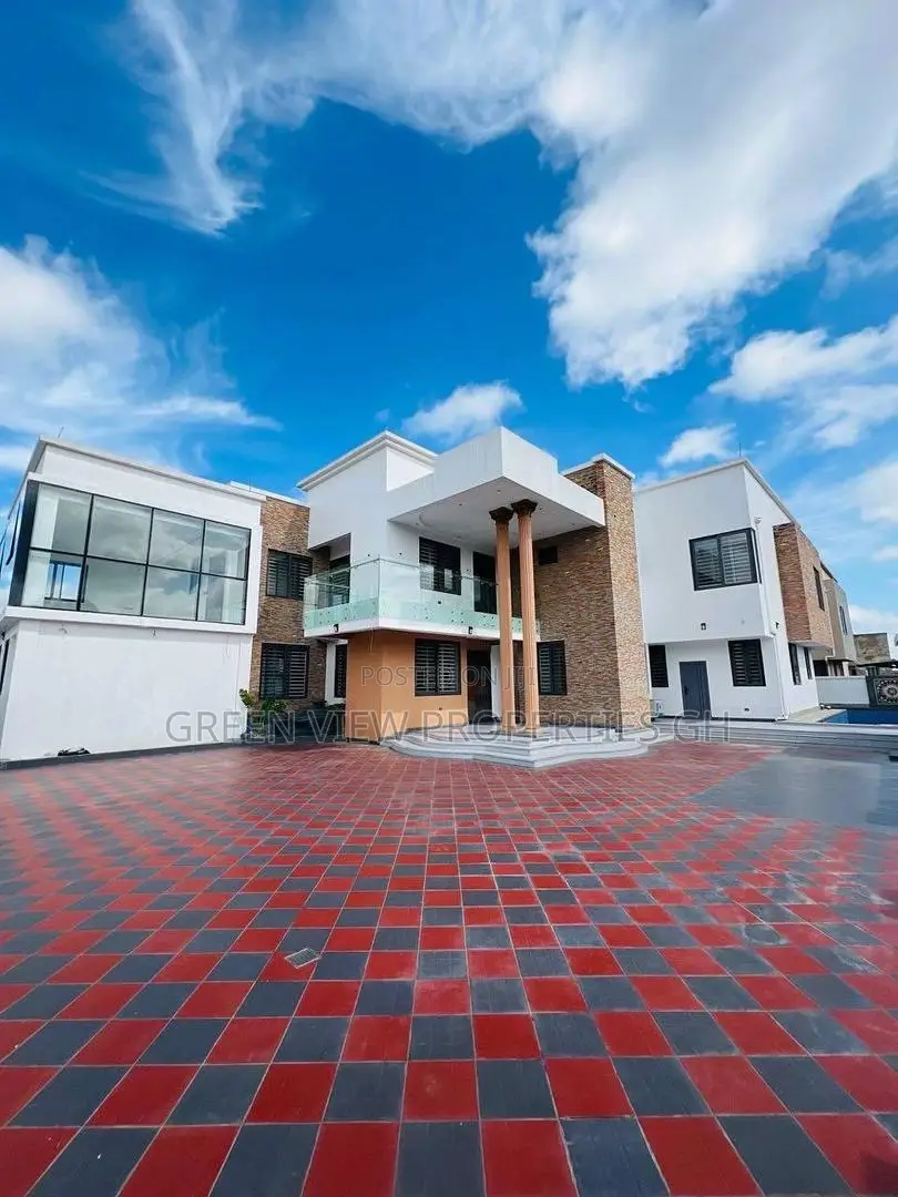 Furnished 5bdrm Duplex in East Legon for sale in East Legon