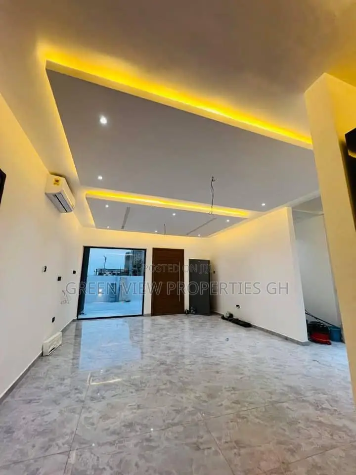 Furnished 4bdrm Duplex in Abokobi for sale in Abokobi