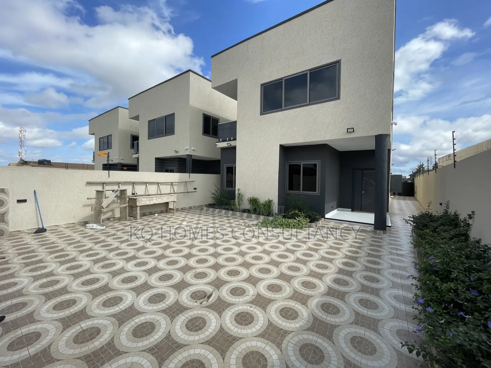 4bdrm House in Ashaley Botwe for sale in Ashaley Botwe
