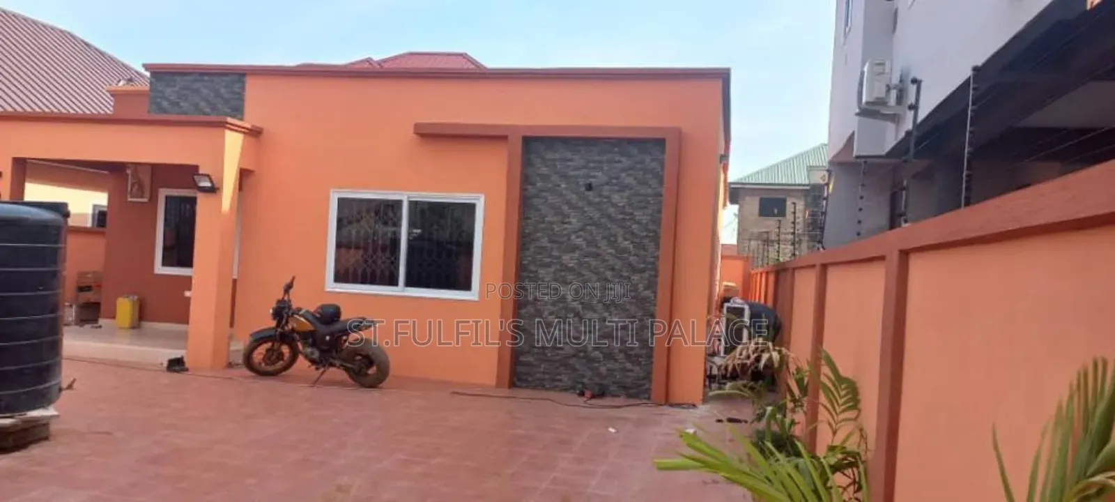 3bdrm House in Lakeside, Ashaley Botwe for rent in Ashaley Botwe