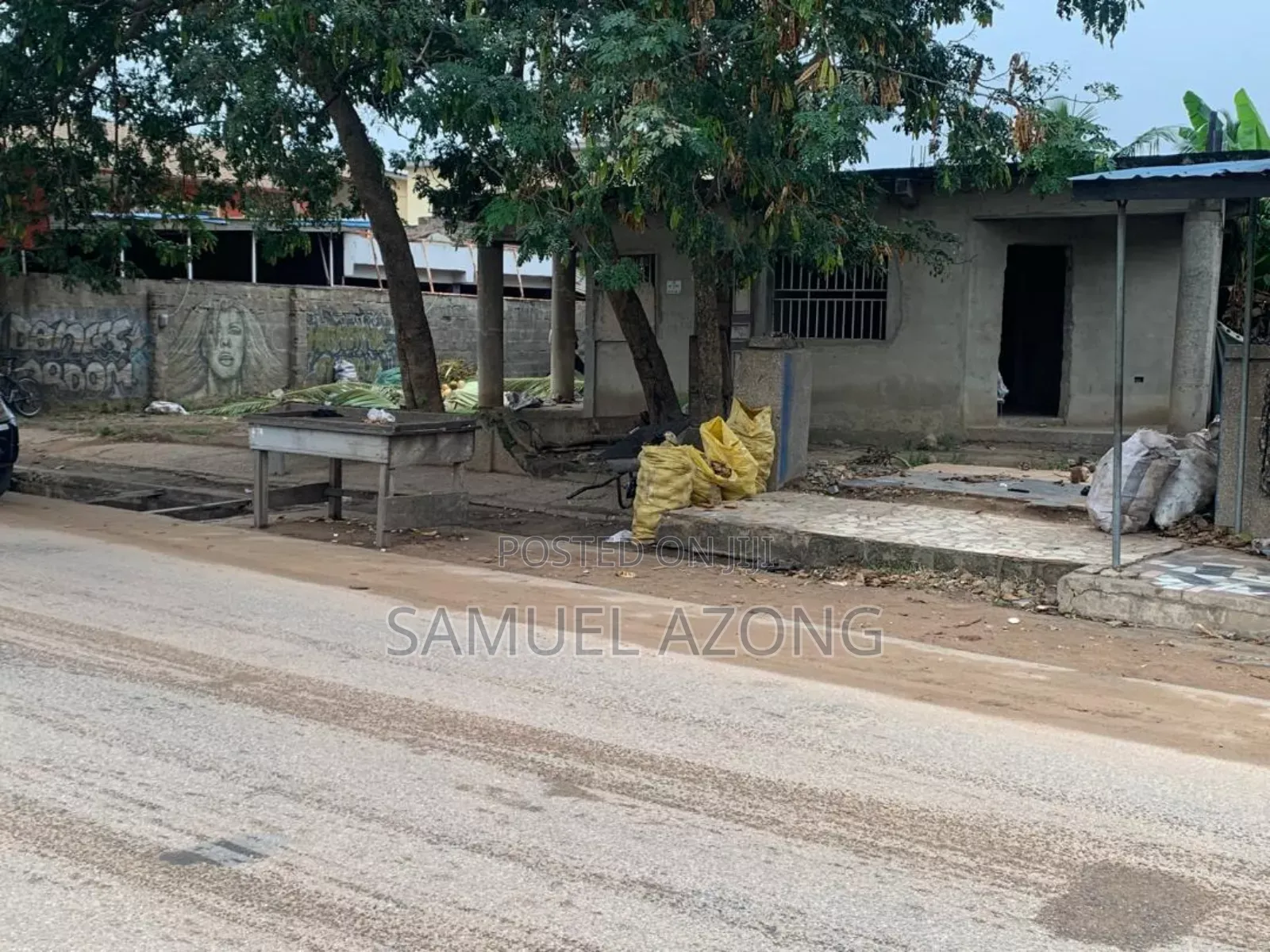 2bdrm House in Dansoman Estate, Accra Metropolitan for sale in Accra Metropolitan