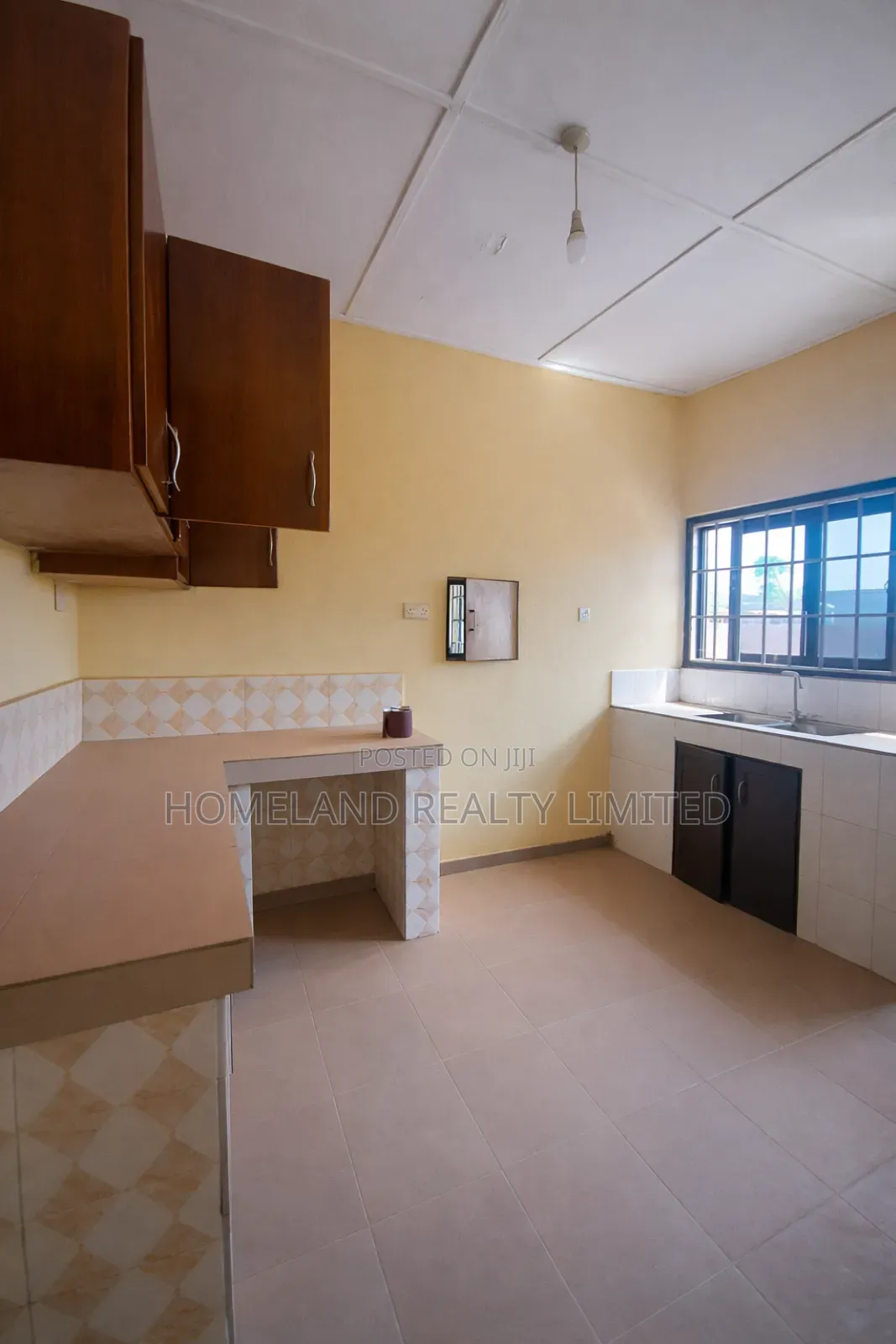 4bdrm Bungalow in State Housing, Kasoa for rent in Kasoa