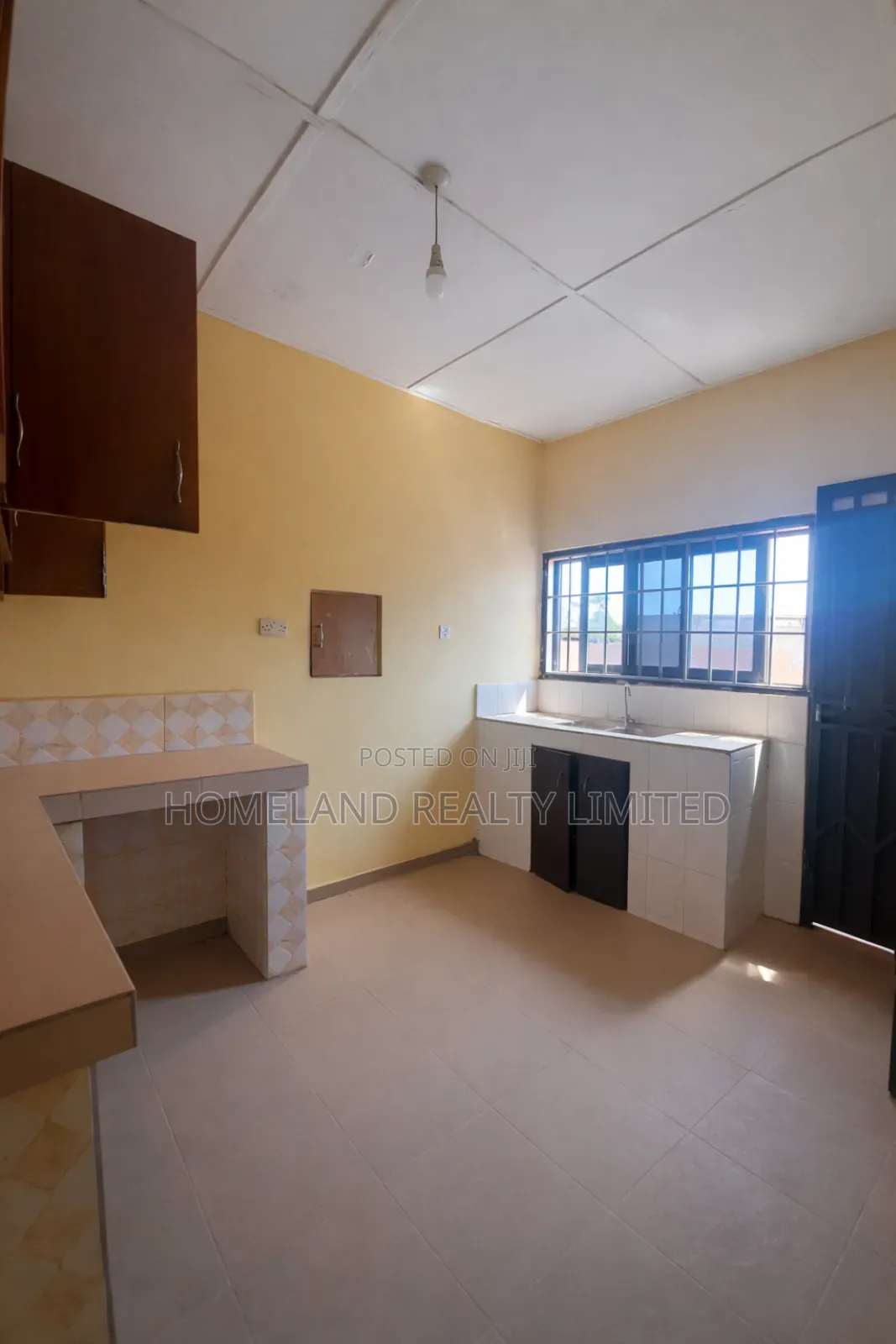 4bdrm Bungalow in State Housing, Kasoa for rent in Kasoa