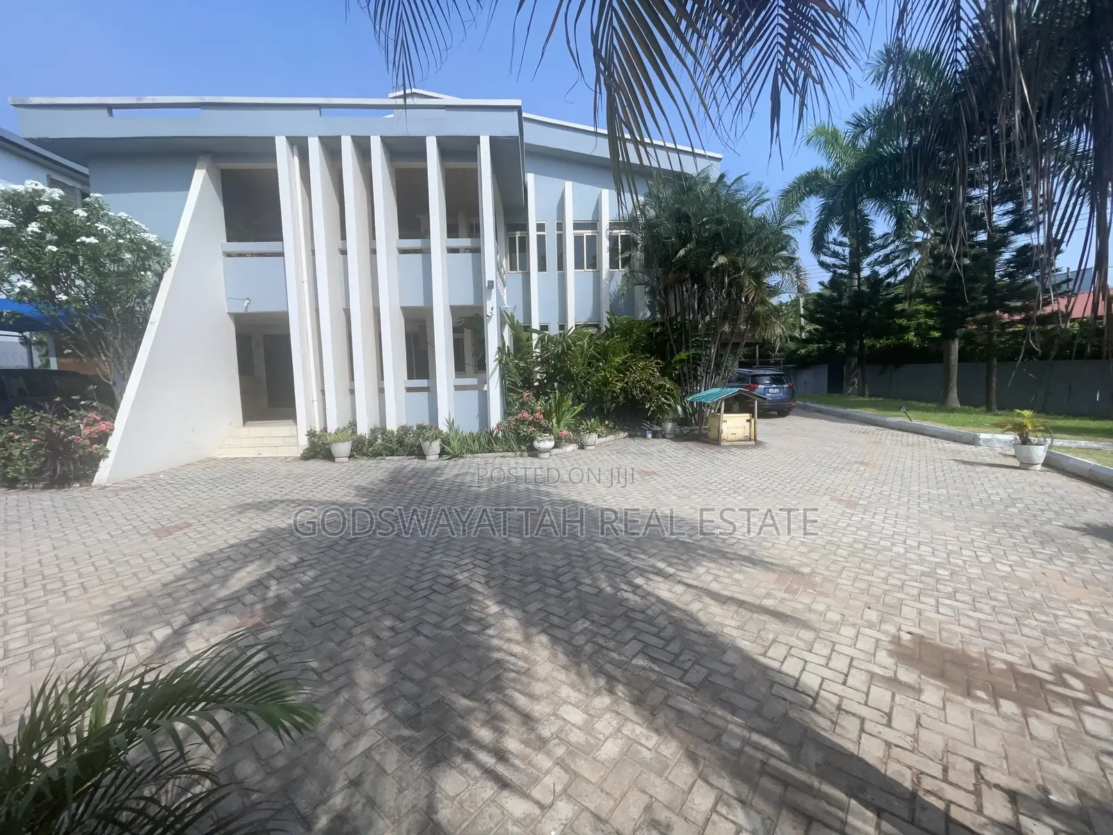 3bdrm Apartment in East Legon, Adjiriganor for rent in Adjiriganor