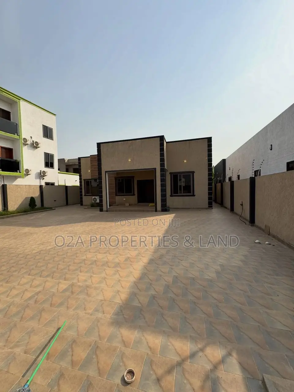 3bdrm House in Lakeside Estate for sale in Lake Side Estate