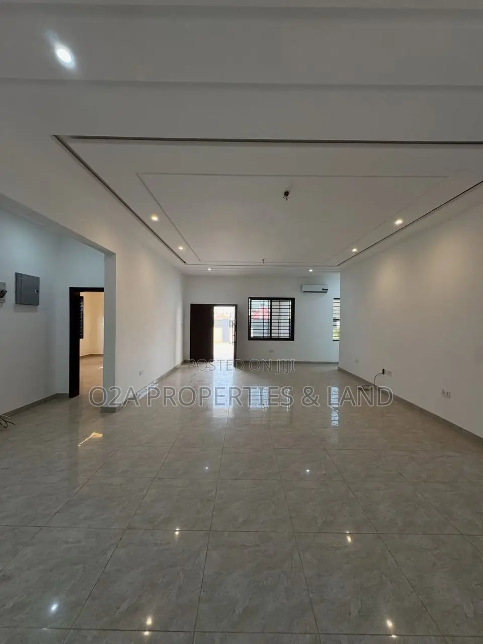 3bdrm House in Lakeside Estate for sale in Lake Side Estate