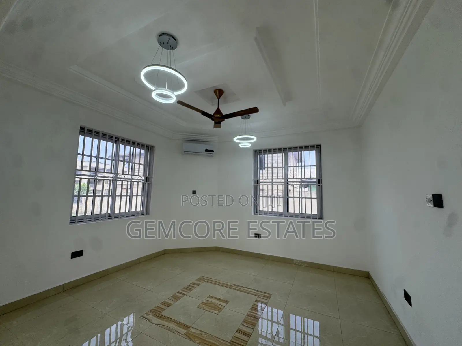 5bdrm House in School Junction, Adjiriganor for rent in Adjiriganor