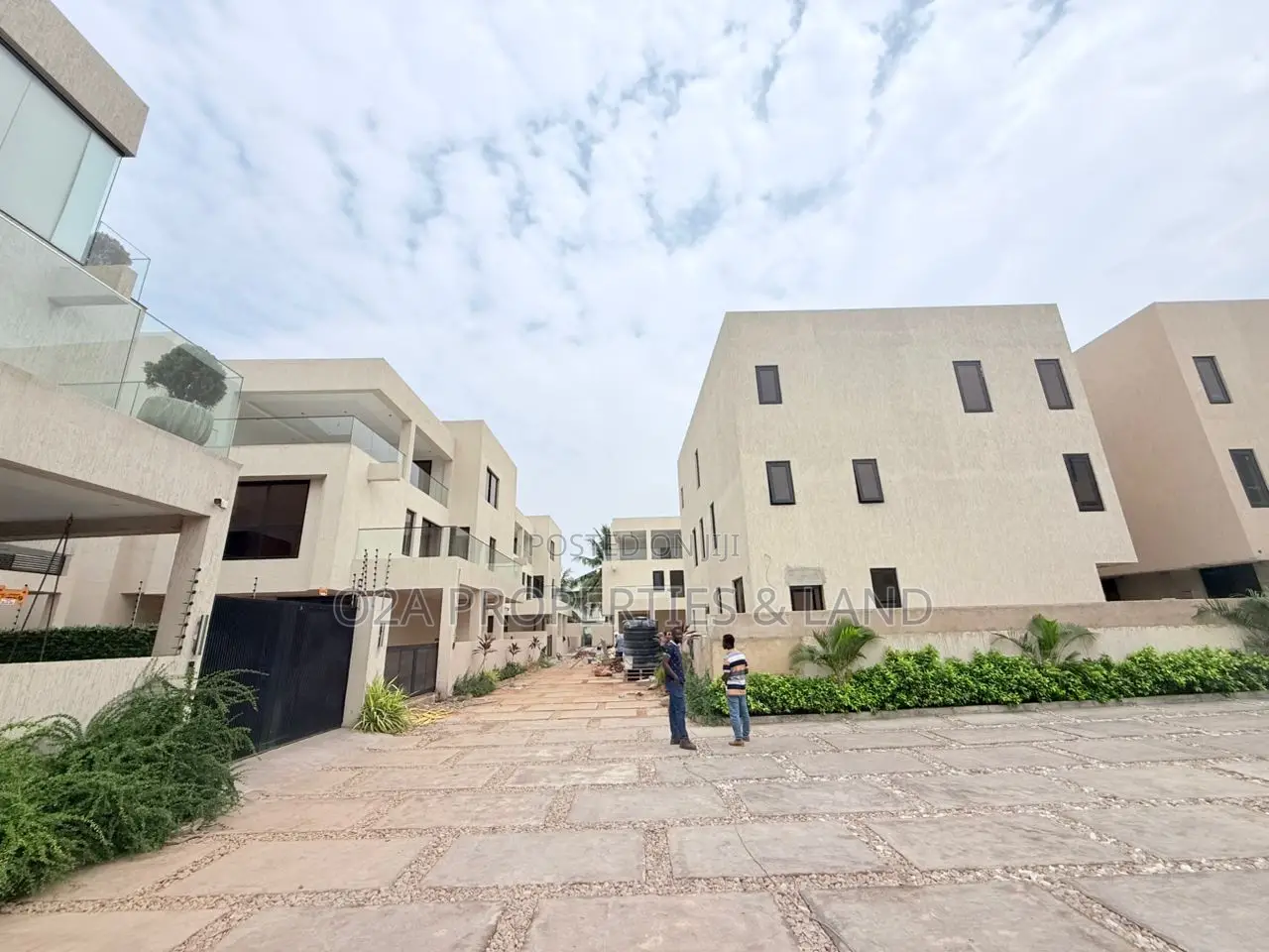 4bdrm House in Dzorwulu for sale in Dzorwulu