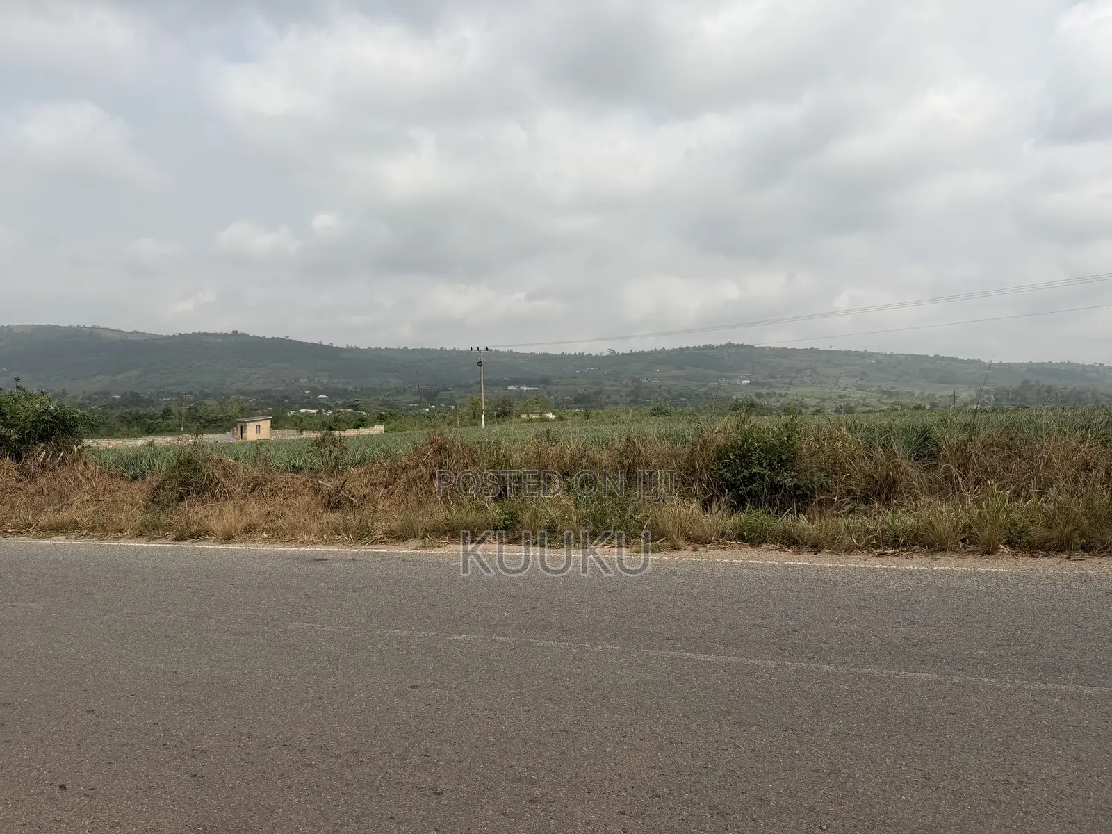 Main Road Land Aburi-Pokrom in Aburi
