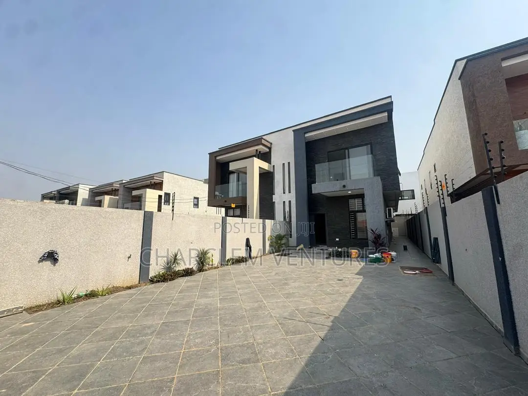 3bdrm House in Charclem Ventures, East Legon for rent in East Legon