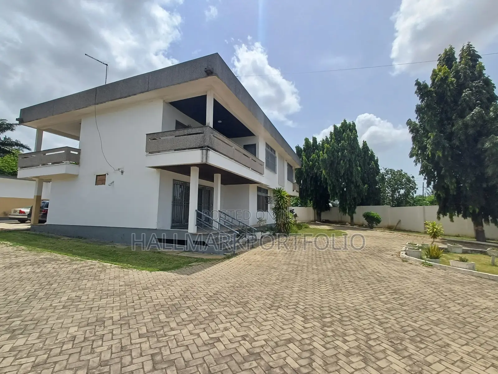0.55 Acres of Land Dzorwulu in Dzorwulu