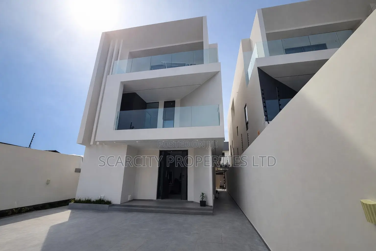 Furnished 4bdrm House in East Legon for sale in East Legon