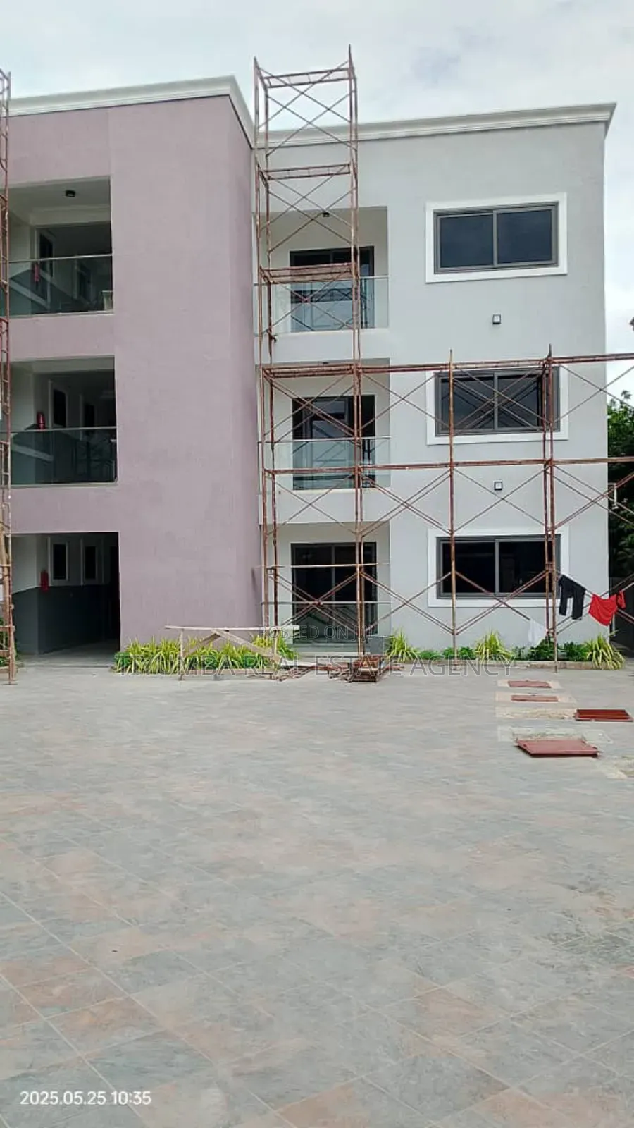 2bdrm Apartment in Tiyumba Real Estate, West Legon for rent in West Legon