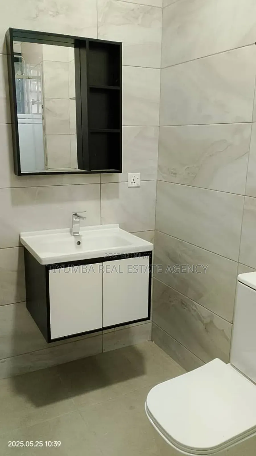 2bdrm Apartment in Tiyumba Real Estate, West Legon for rent in West Legon