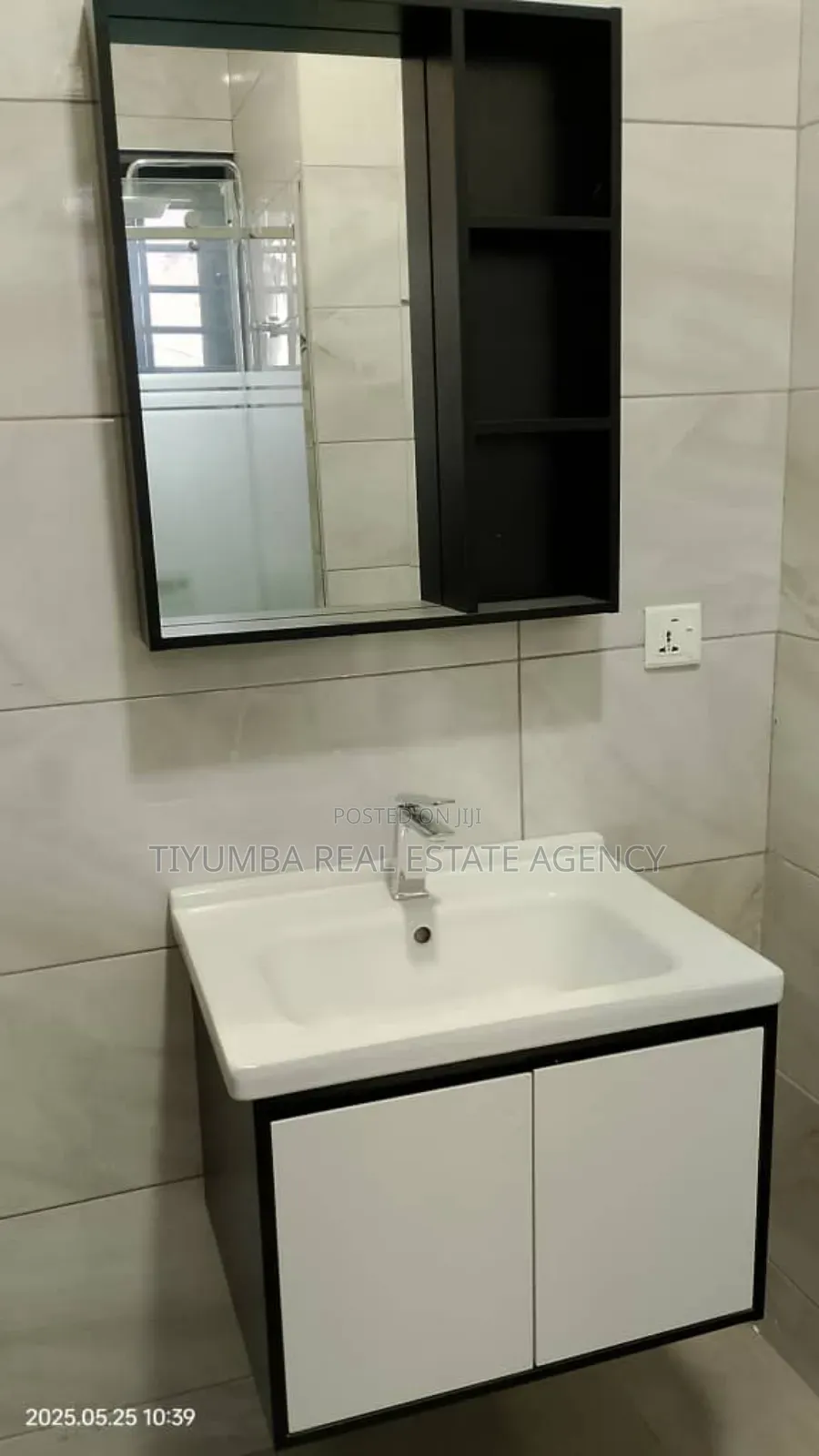 2bdrm Apartment in Tiyumba Real Estate, West Legon for rent in West Legon