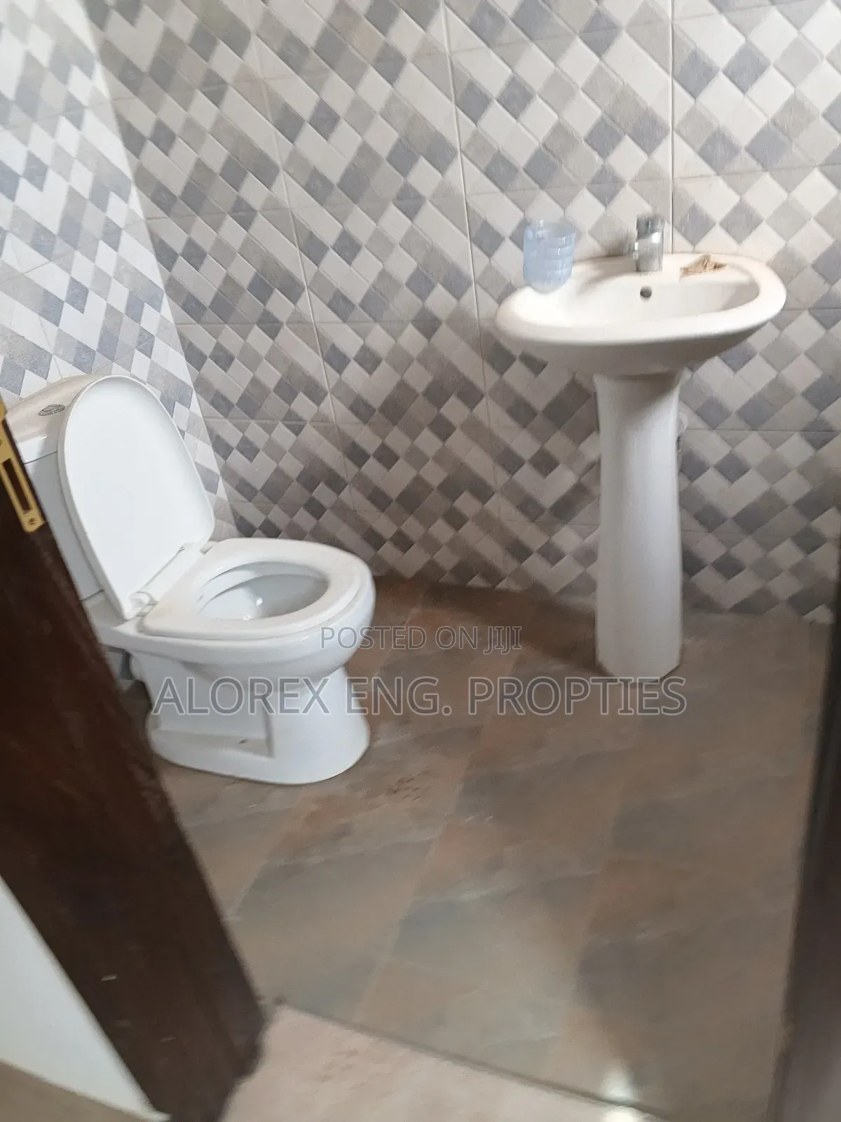 1bdrm Apartment in Amrahia, Malejor for rent in Malejor