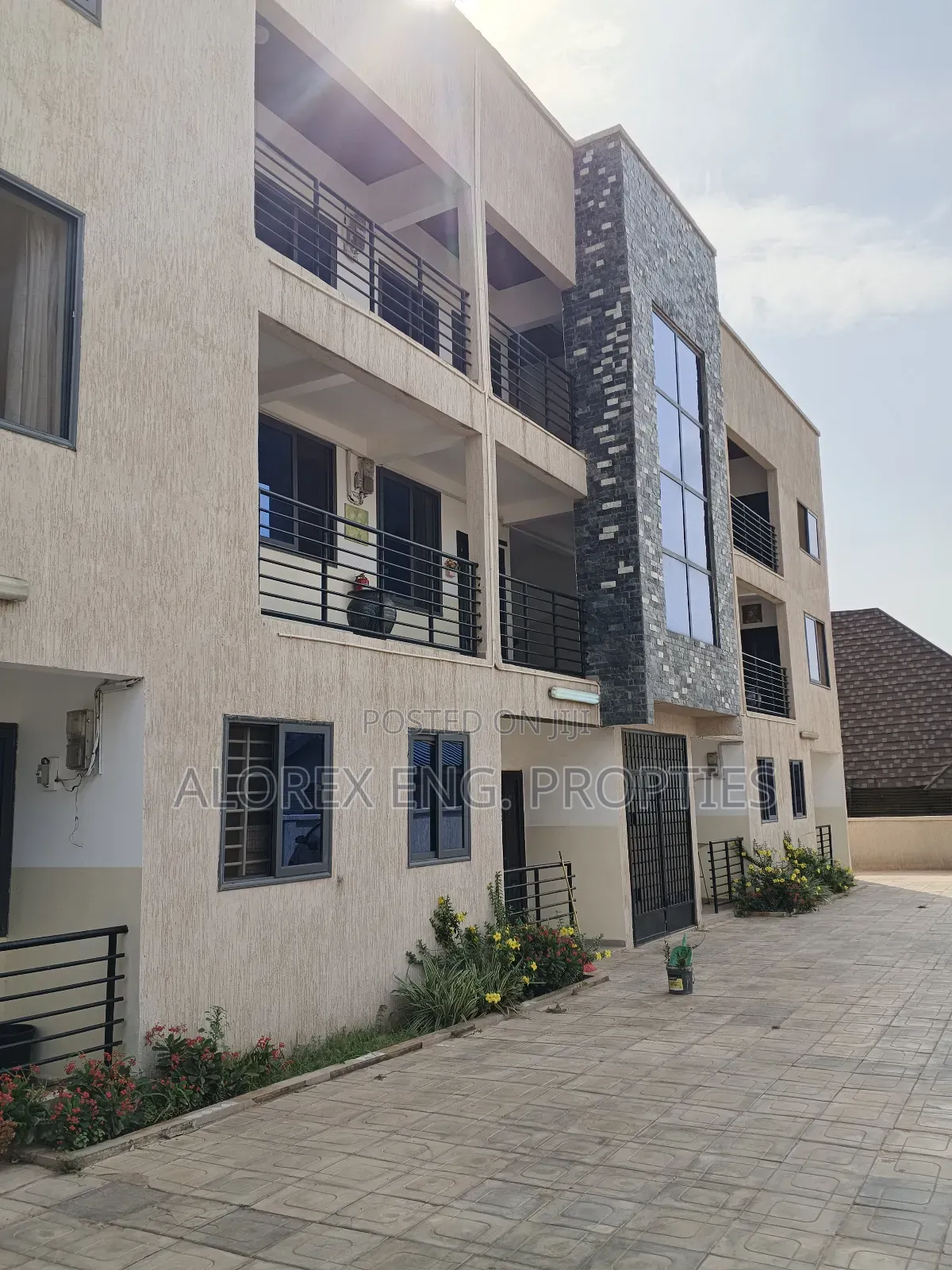 1bdrm Apartment in Amrahia, Malejor for rent in Malejor