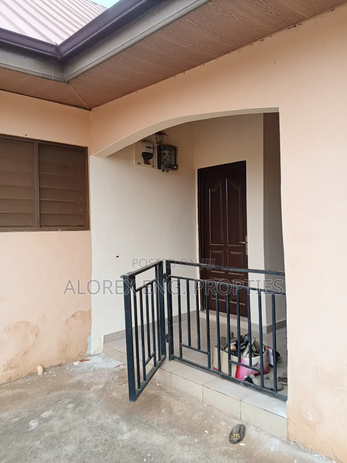 2bdrm Apartment in Foster Home, Adenta for rent in Adenta