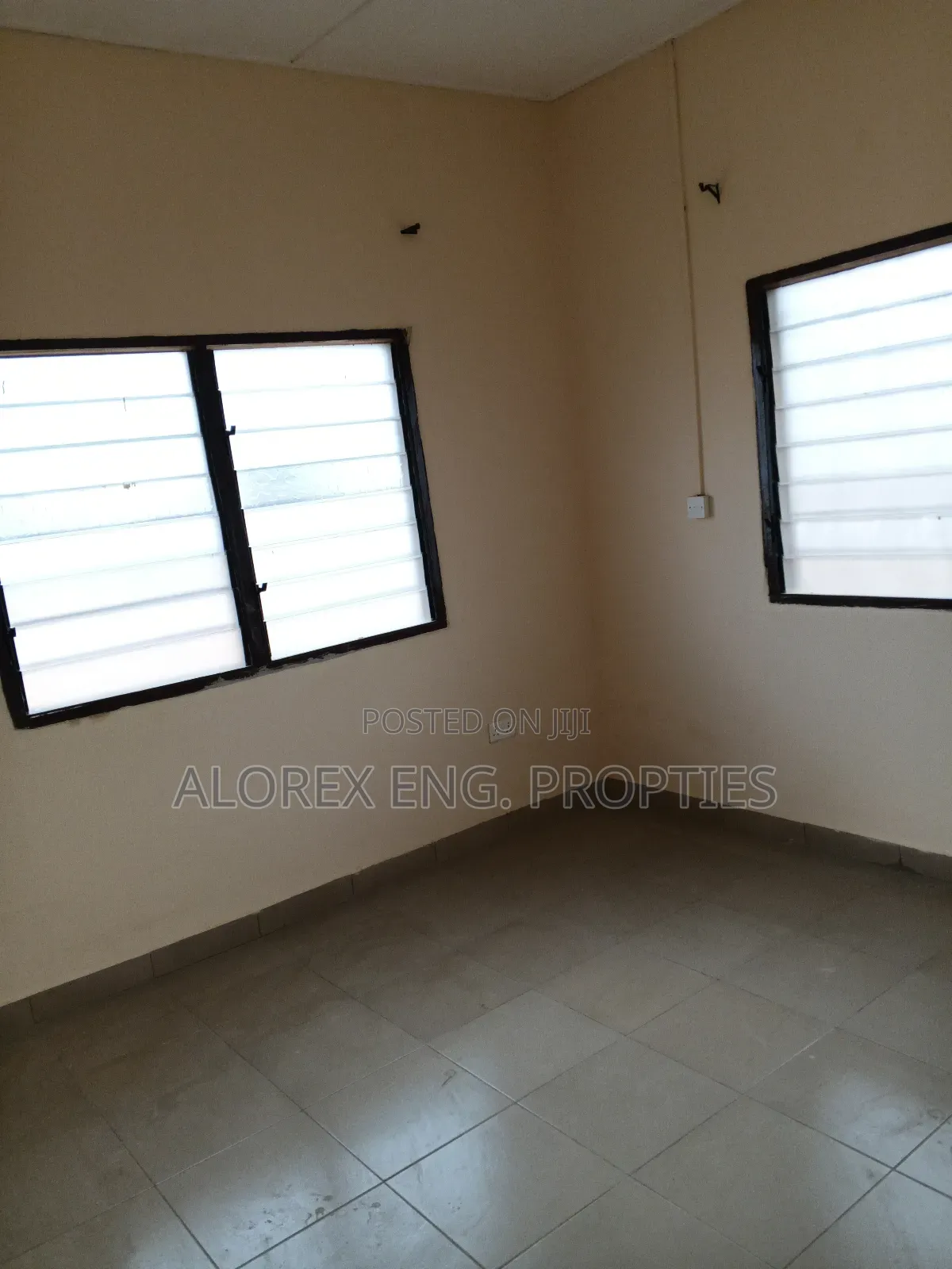 2bdrm Apartment in Foster Home, Adenta for rent in Adenta