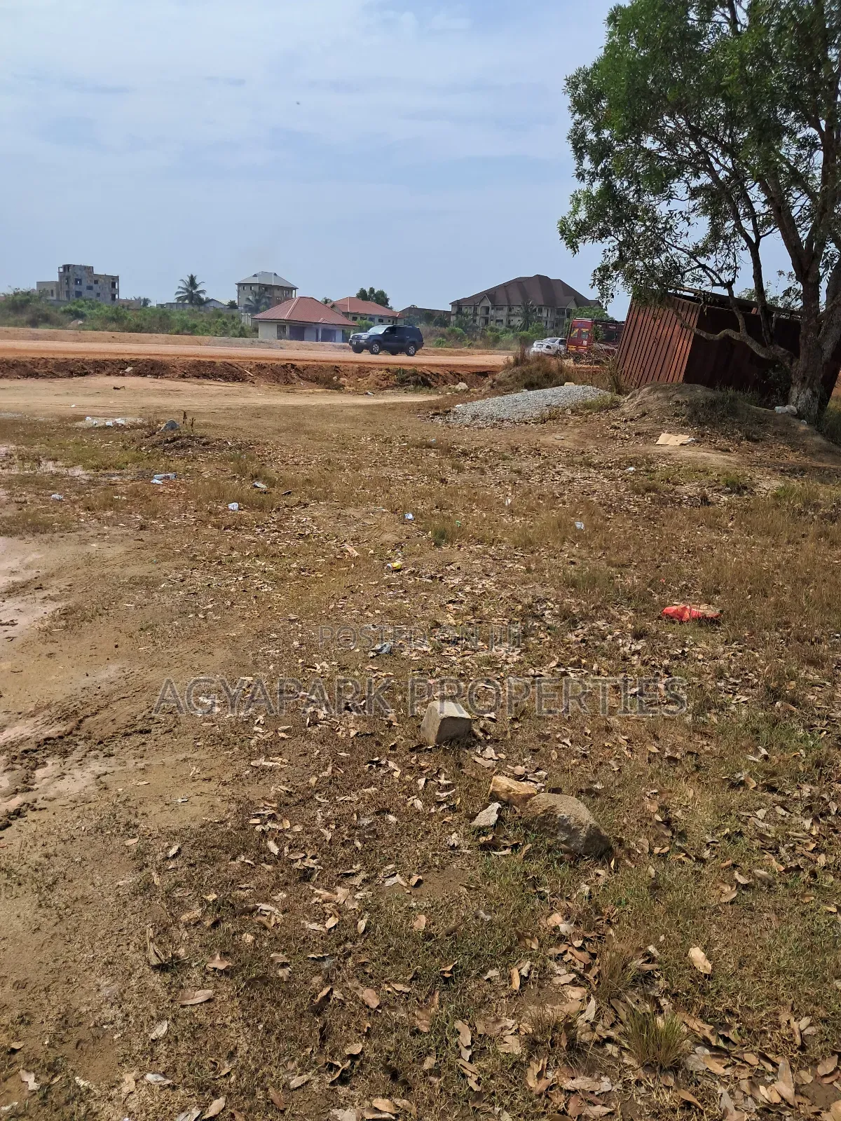 Roadside for Sale at Kantanka Junction Winiba Road in Amasaman
