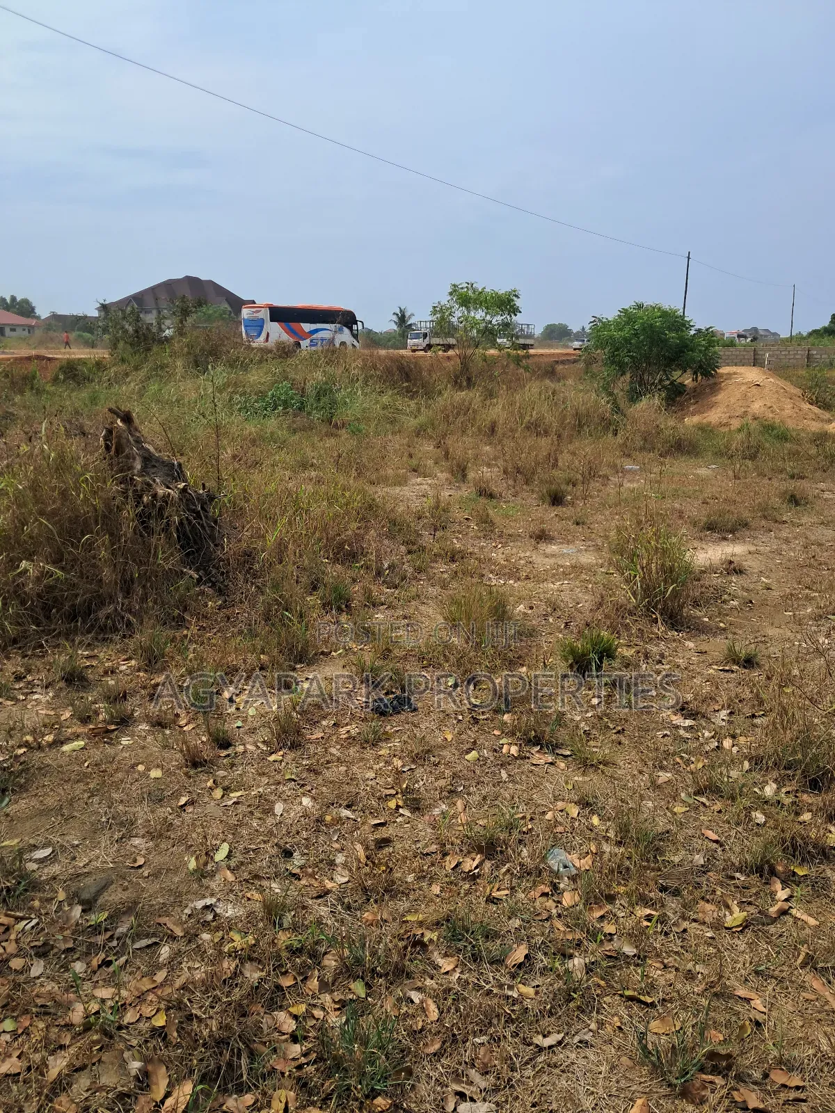 Roadside for Sale at Kantanka Junction Winiba Road in Amasaman