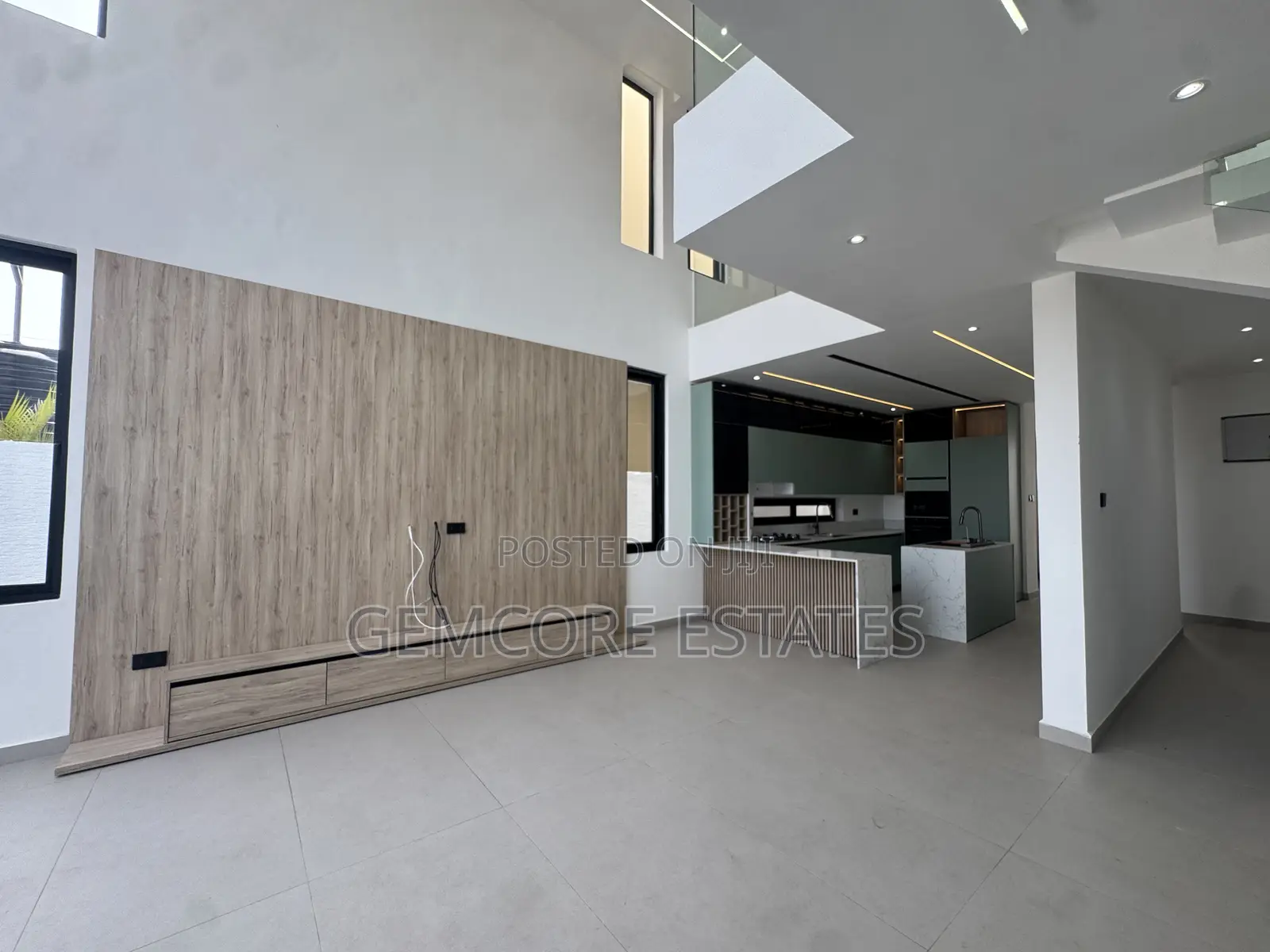 4bdrm House in Nanakrom, Ashaley Botwe for sale in Ashaley Botwe