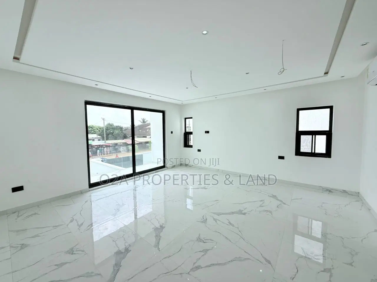4bdrm House in Botwe, Lake Side Estate for sale in Lake Side Estate
