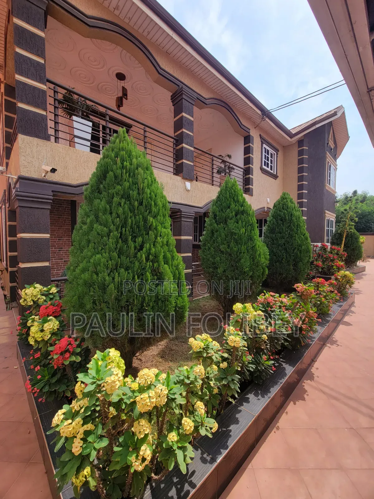 Furnished 5bdrm Duplex in Dgproperties, Ablekuma for rent in Ablekuma