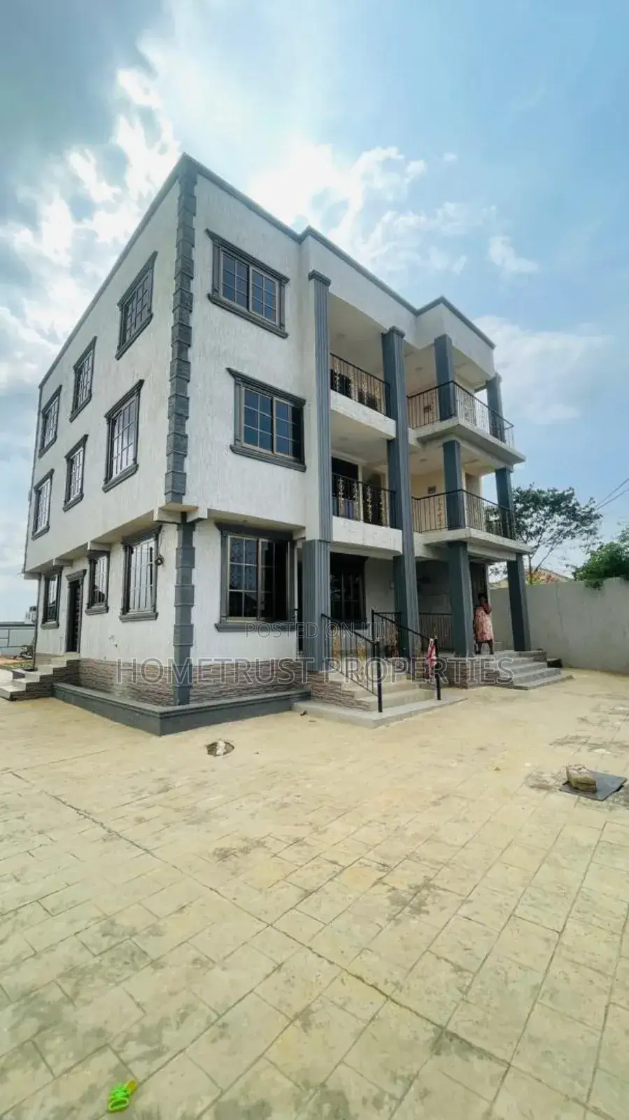 2bdrm Apartment in Hometrust Properties, Ablekuma for rent in Ablekuma