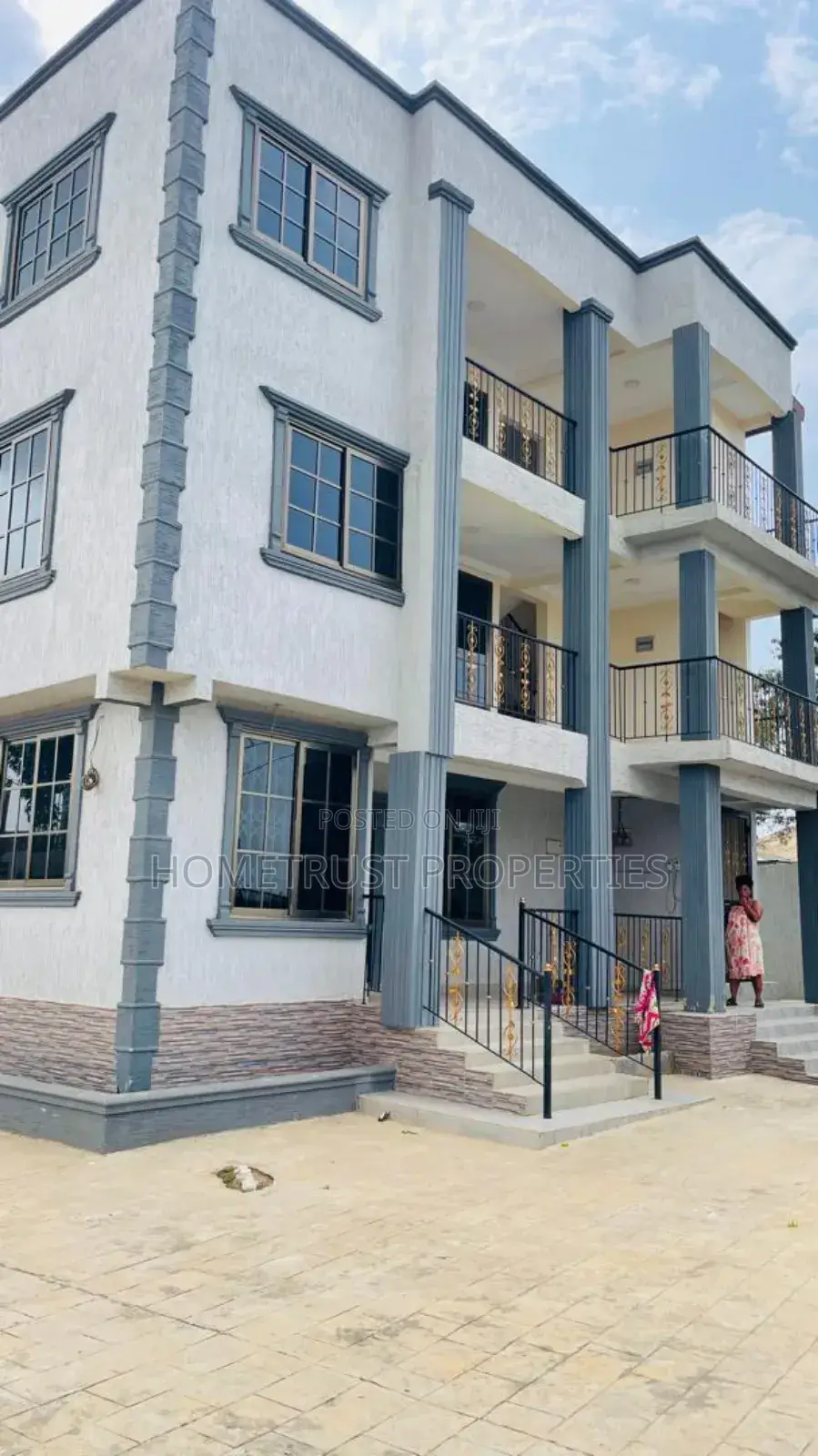 2bdrm Apartment in Hometrust Properties, Ablekuma for rent in Ablekuma