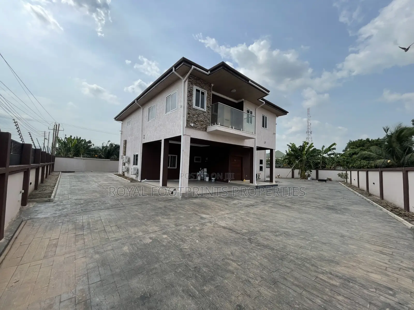 5bdrm House in Royal Footprints, Adenta for rent in Adenta