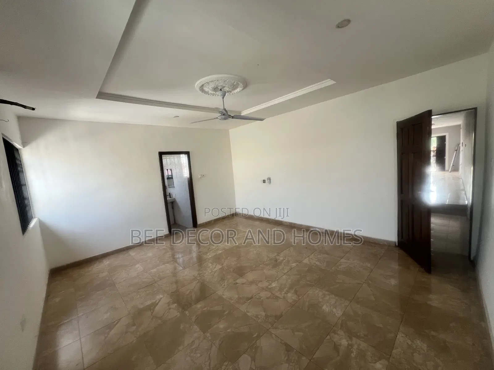 2bdrm Apartment in Bee Decor & Homes, Old Ashomang for rent in Old Ashomang