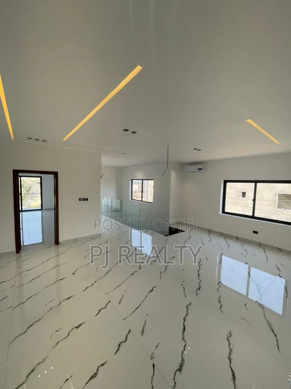 4bdrm House in Oyarifa for sale in Oyarifa
