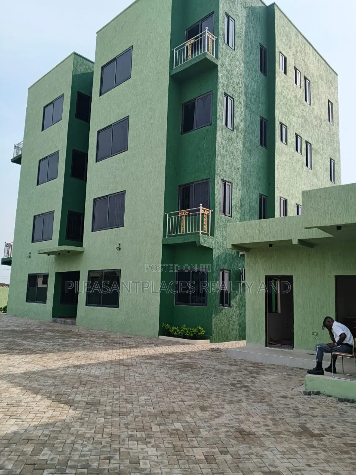 2bdrm Apartment in Pleasantplaces, Adenta for rent in Adenta